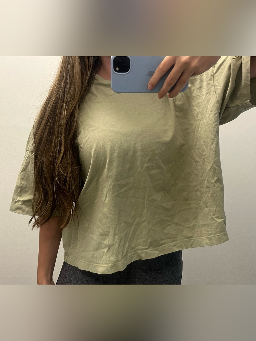 essentials❣️fear of god v-neck boxy t-shirt - Picture 3 of 12